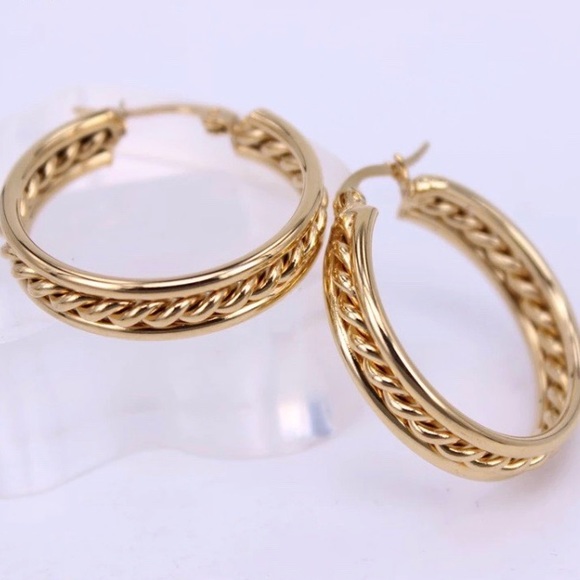 NEW 18K YELLOW GOLD HOOP EARRINGS - Picture 3 of 6